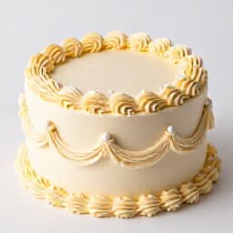 Vibrant bespoke birthday cake for celebration in San Francisco. Artfully crafted birthday cake featuring personalized design elements, ideal for special occasions in San Francisco.